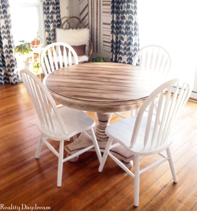 Diy Faux Driftwood Outdoor Dining Table Makeover