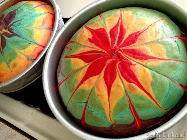 Bake a super bright rainbow tie-dye cake! {Reality Daydream}