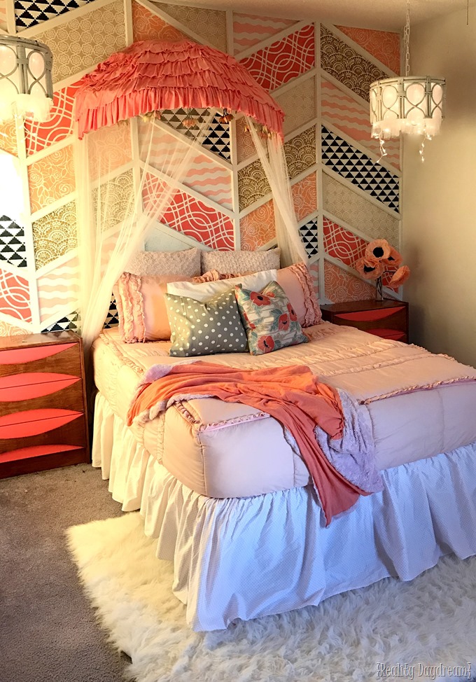 Use an old papasan chair frame (cut in half) to make a canopy for a little girls bed or reading nook {Reality Daydream}