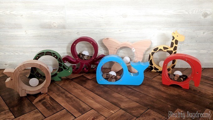 Wooden animal-shaped banks with acrylic sides so you can see the money! {Reality Daydream}