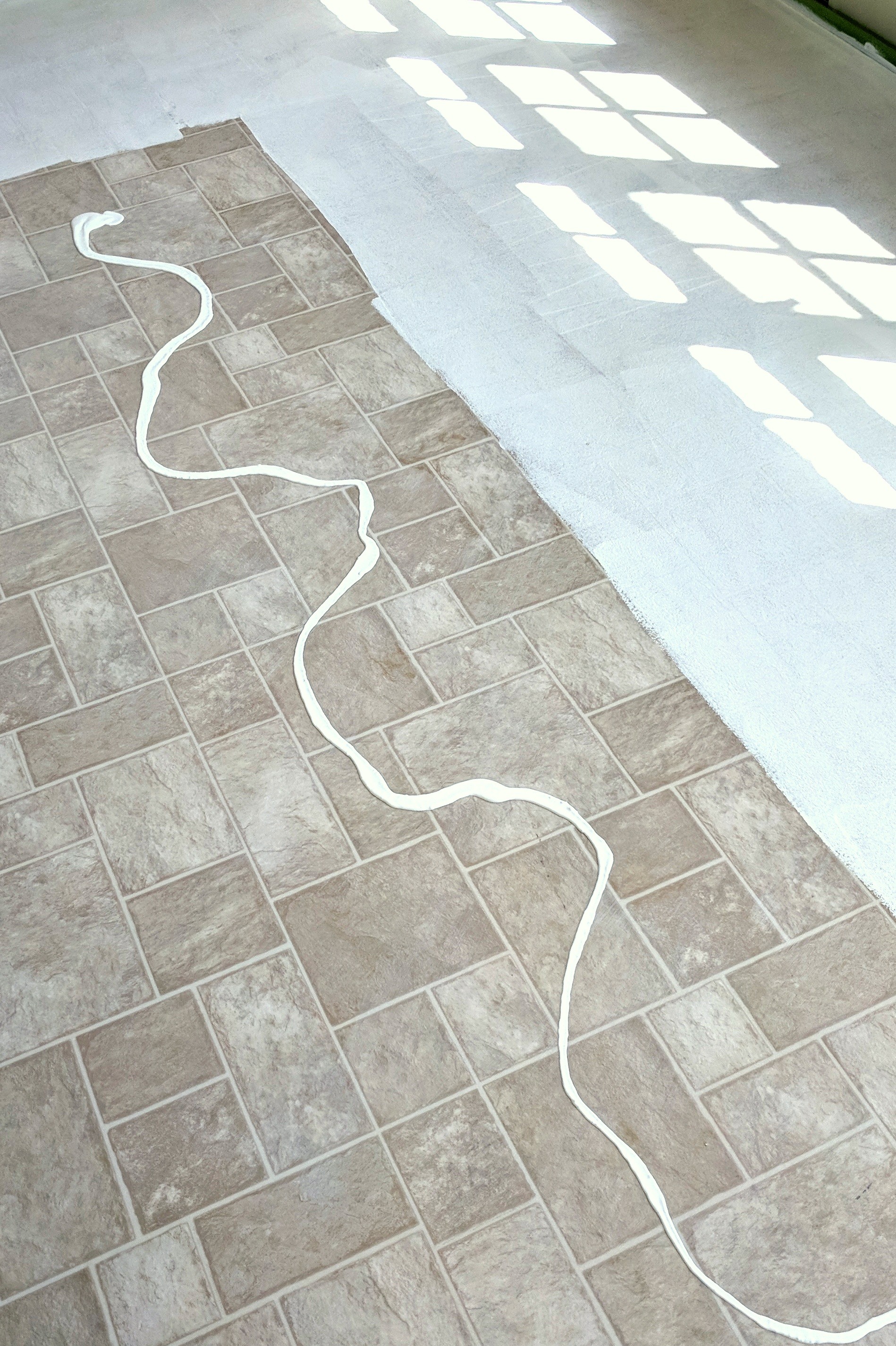 Painting Linoleum Floors THE RIGHT WAY (and what supplies to use)