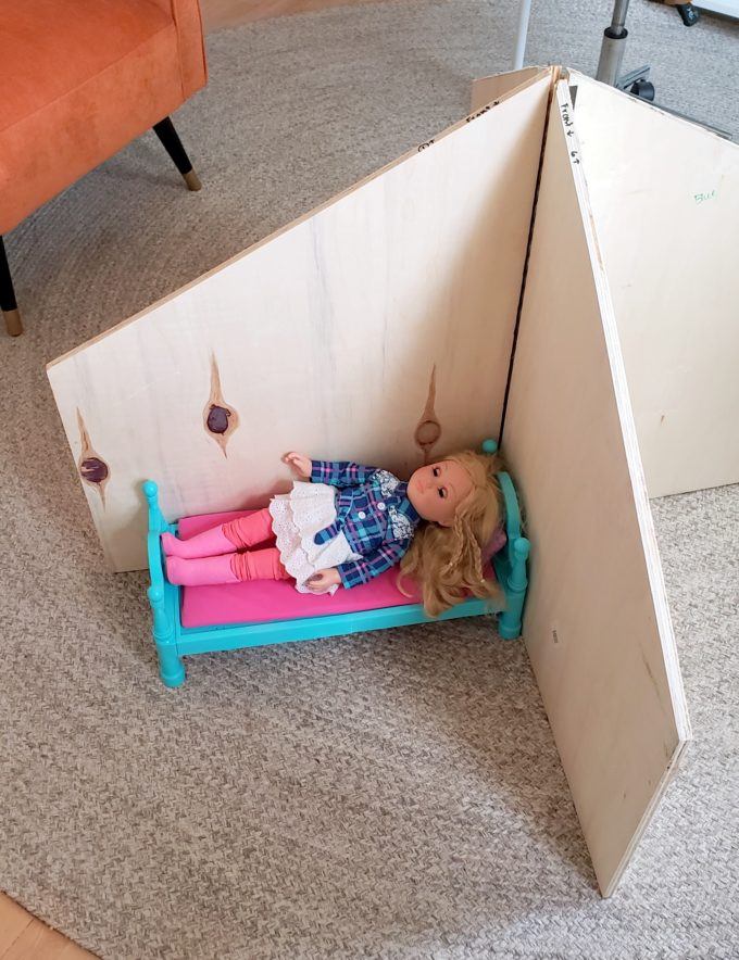 Collapsible dollhouse clearance