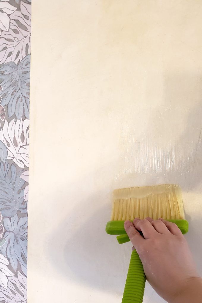 Apply wallpaper paste to the wall too! {Reality Daydream}