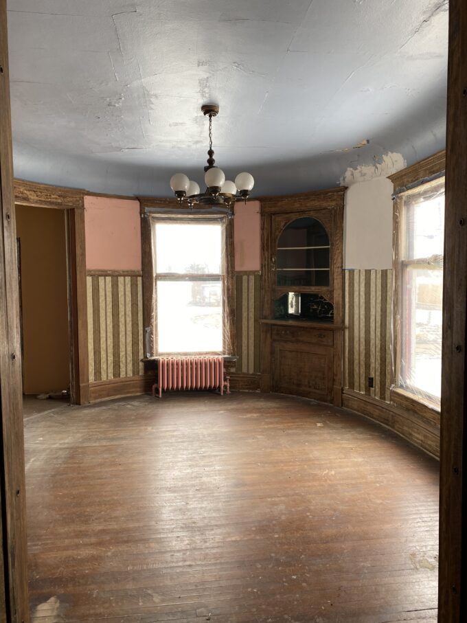 Current State of the interior  Dining Room of the Newton Carmean House