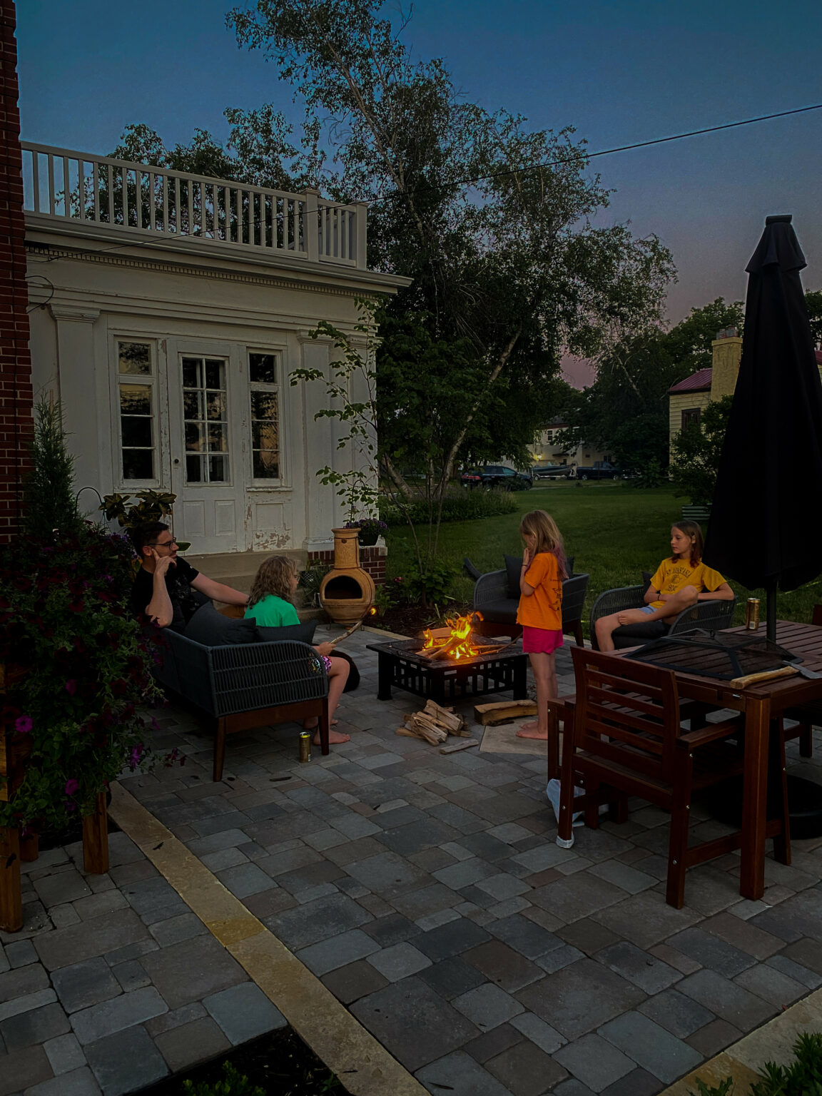 DIY Patio Lights without a Pergola! Reality Daydream