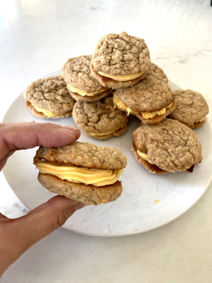 Pumpkin Spice Whoopie Pies